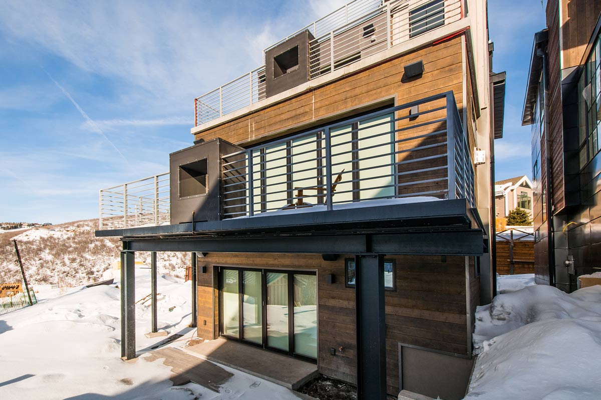 Exterior_1800x1200_2151404.jpg